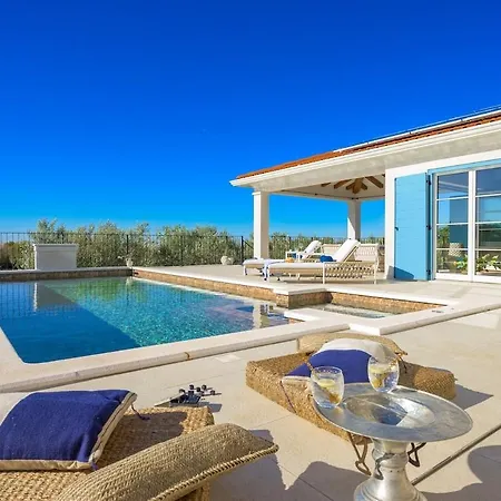 Olive Paradise Ii By Istrialux *