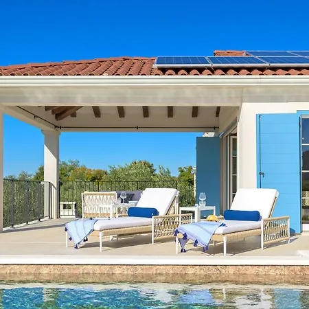 Olive Paradise Ii By Istrialux *